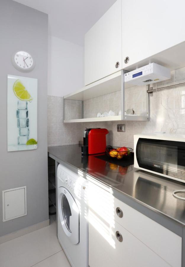 Gorgeous 2 Bedroom Duplex In City Center Bukarest Exterior foto